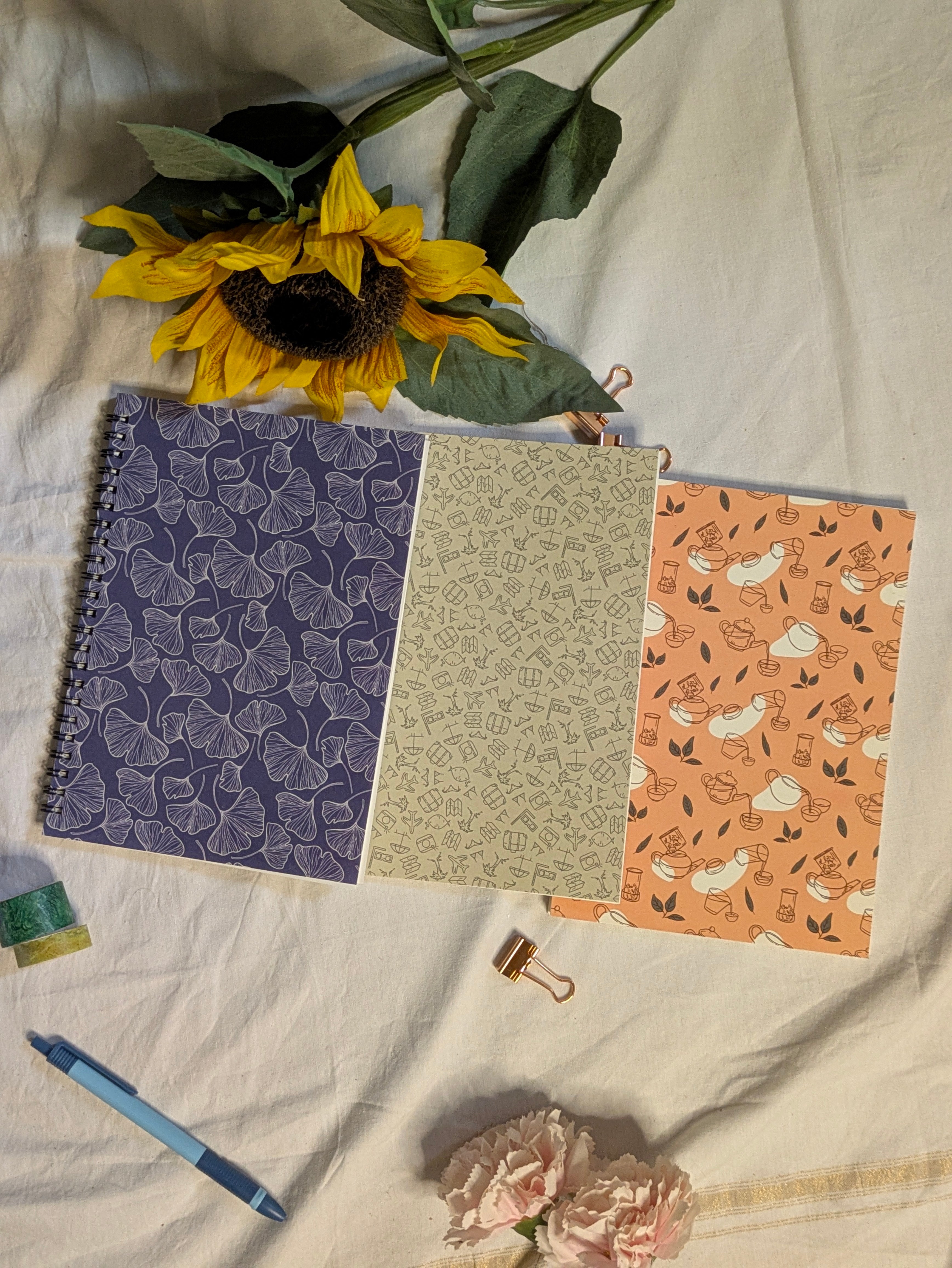 Set of 3 ruled notebook